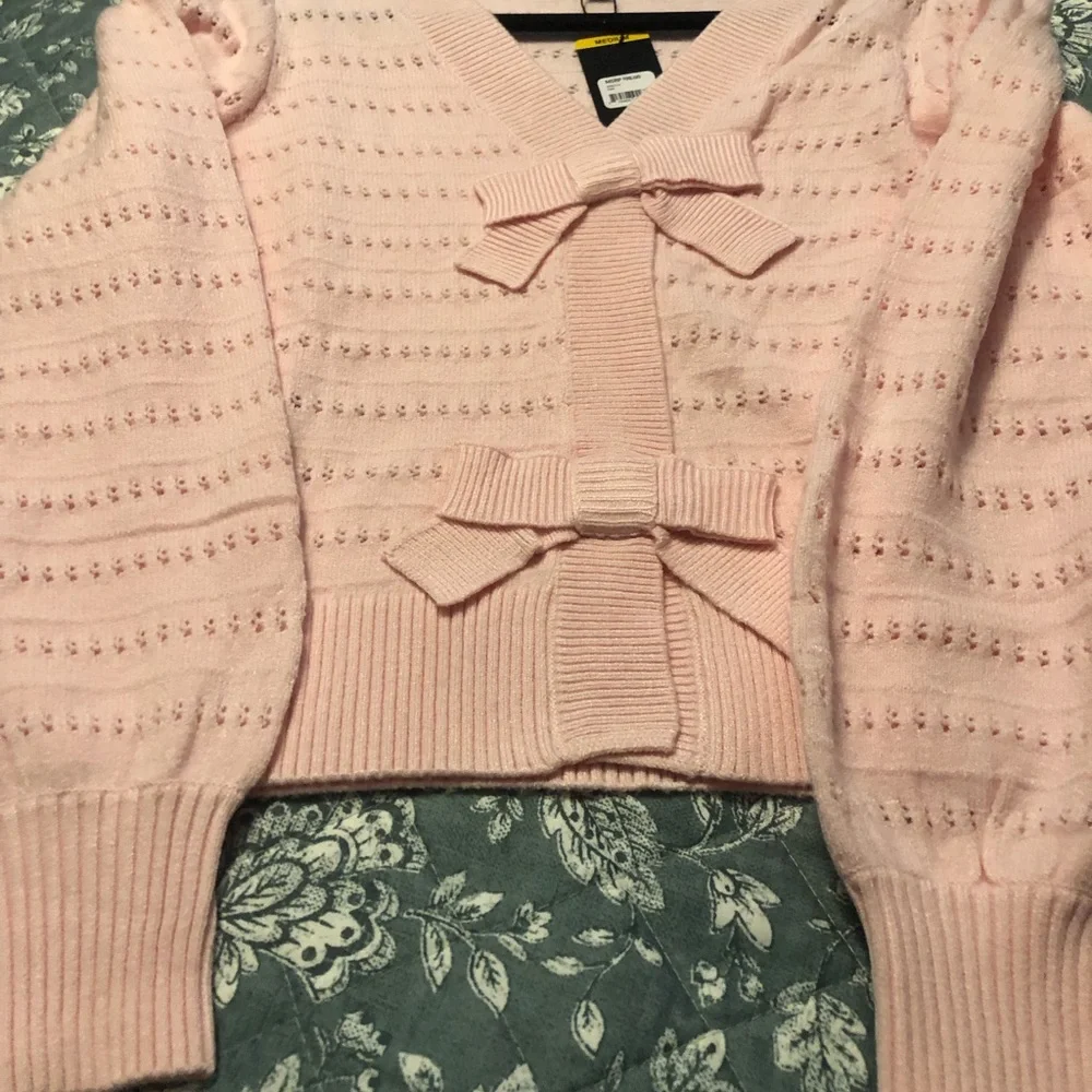 Women's Express Ballerina (Pink) with Bow Accents - Picture 6 of 12